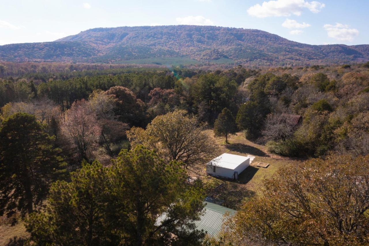 Dardanelle Nebo'S Foot, Hiking And Biking Escape With Game Shed 빌라 외부 사진